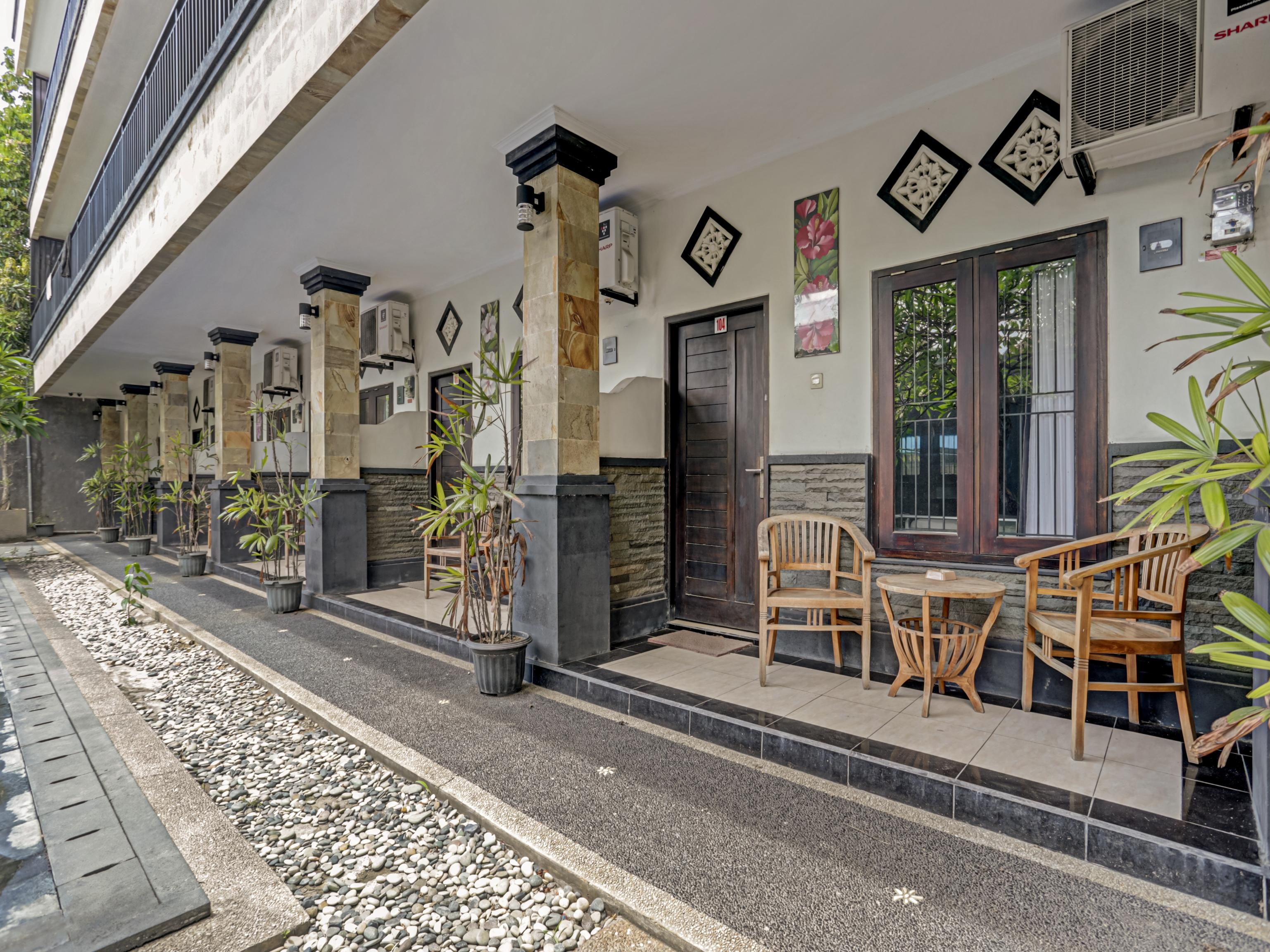 Super Oyo 3904 Kiki Residence Bali Legian  Exterior photo